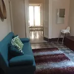 Casa Giaru\'