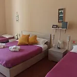 Casa Giaru\'